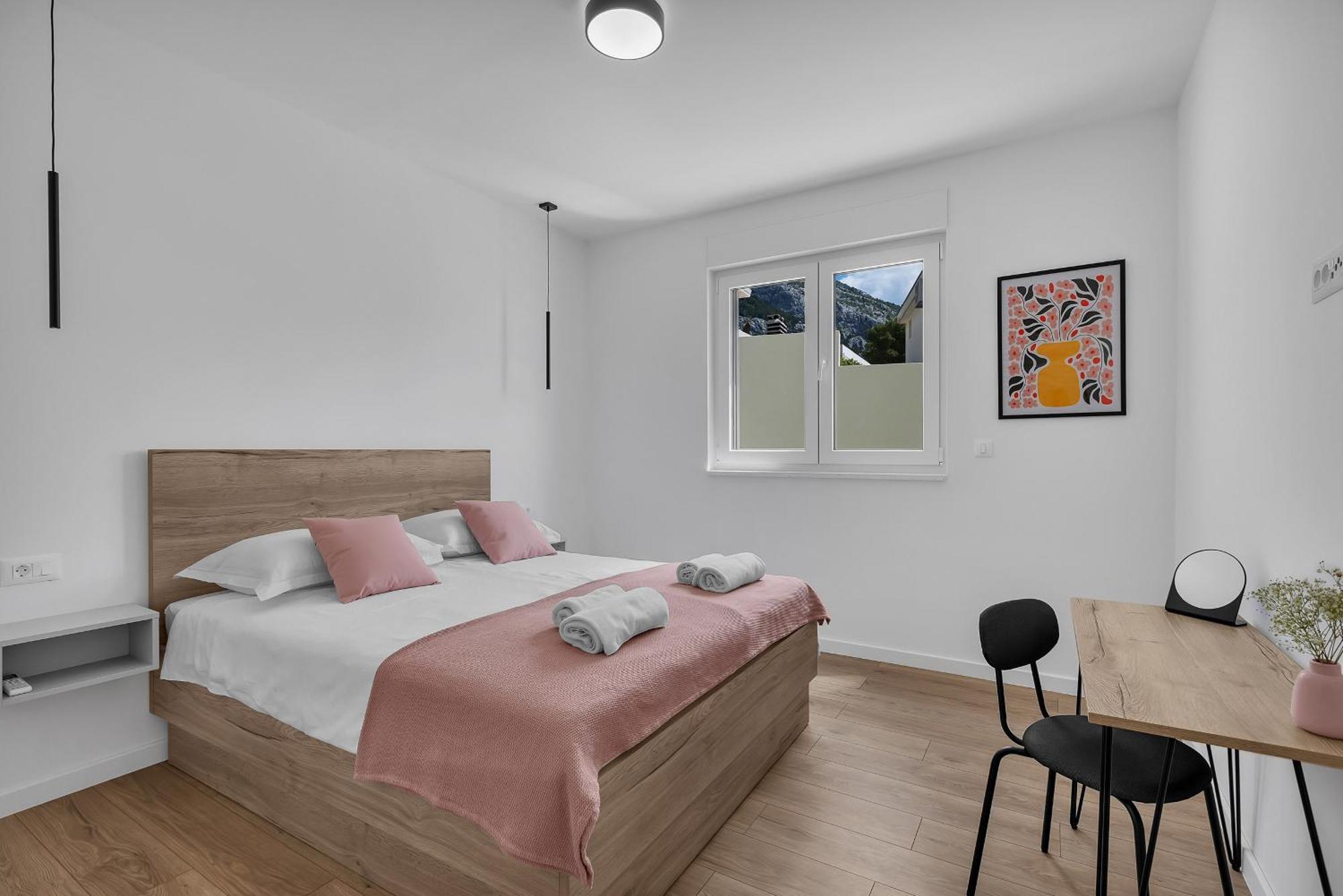 Bava - Swimming Pool With Sea View Makarska