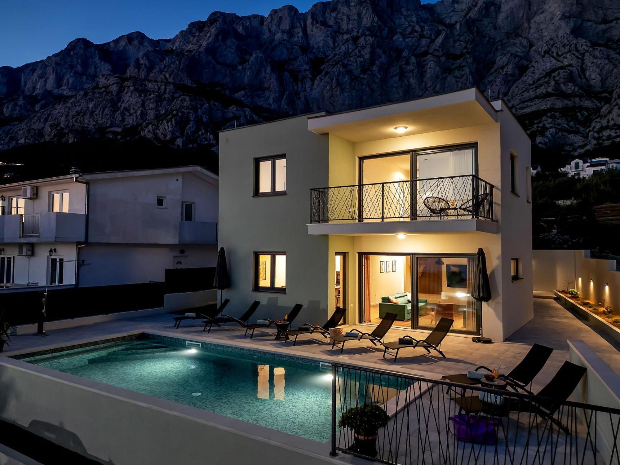 Villa Bava - Swimming Pool With Sea View Makarska