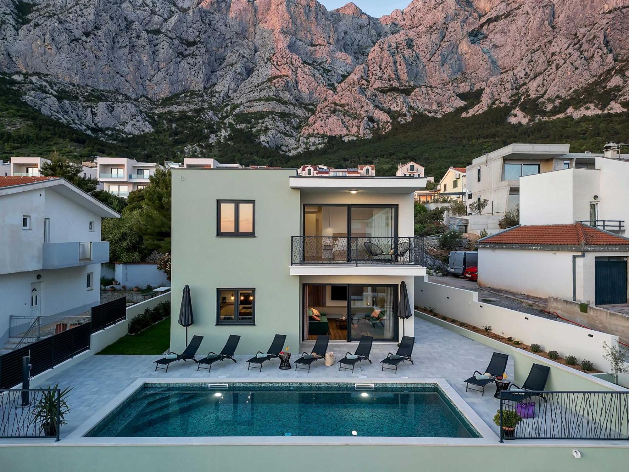 Villa Bava - Swimming Pool With Sea View